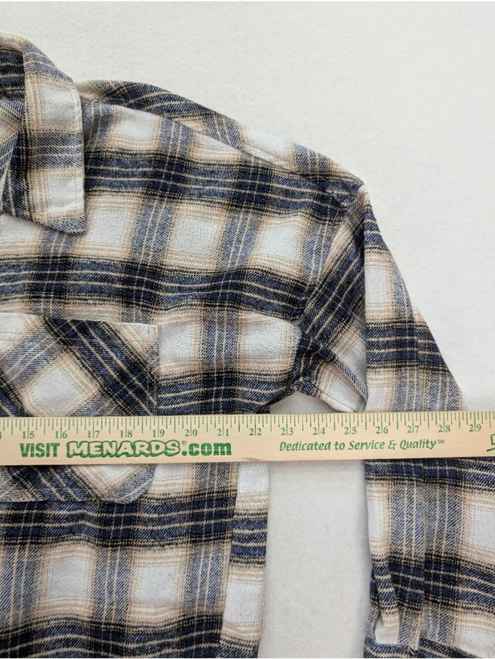 Ci Sono Women's Cropped Flannel Top Shirt Size L Beige Plaid Long Sleeve - Picture 8 of 15